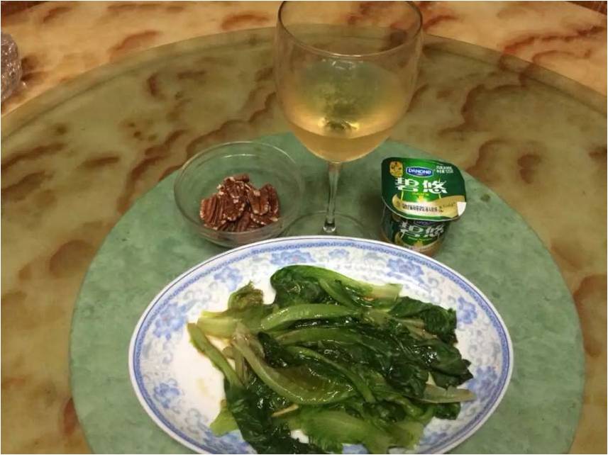 這是我的營養(yǎng)餐，還是你的營養(yǎng)餐，給你的作物也做做營養(yǎng)餐吧